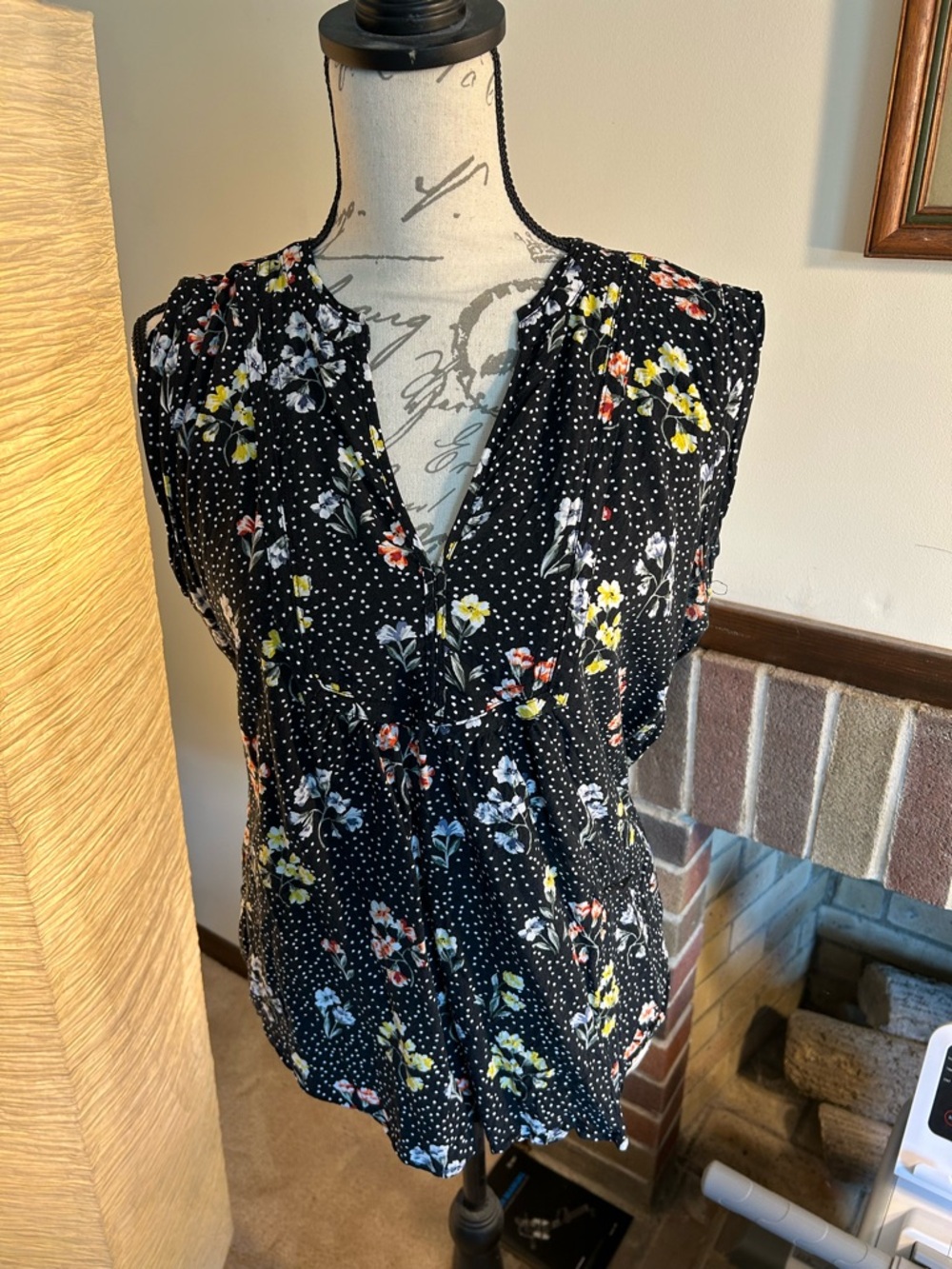 LOFT Black Floral V-Neck Cap-Sleeve Top